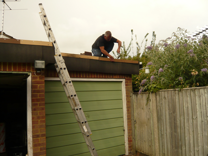 Flat Roof Gallery 1 - Fixing Felt Edging